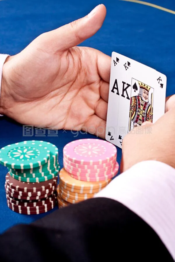 赏金大对决棋牌综合玩法